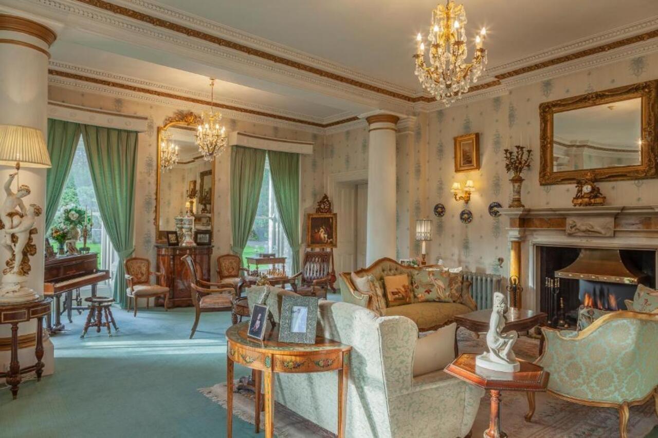 Ballyseede Castle Тралий Екстериор снимка