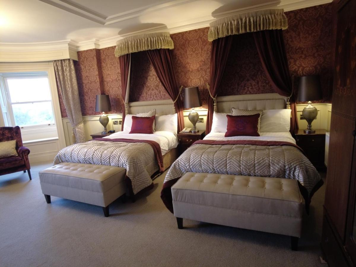 Ballyseede Castle Тралий Екстериор снимка