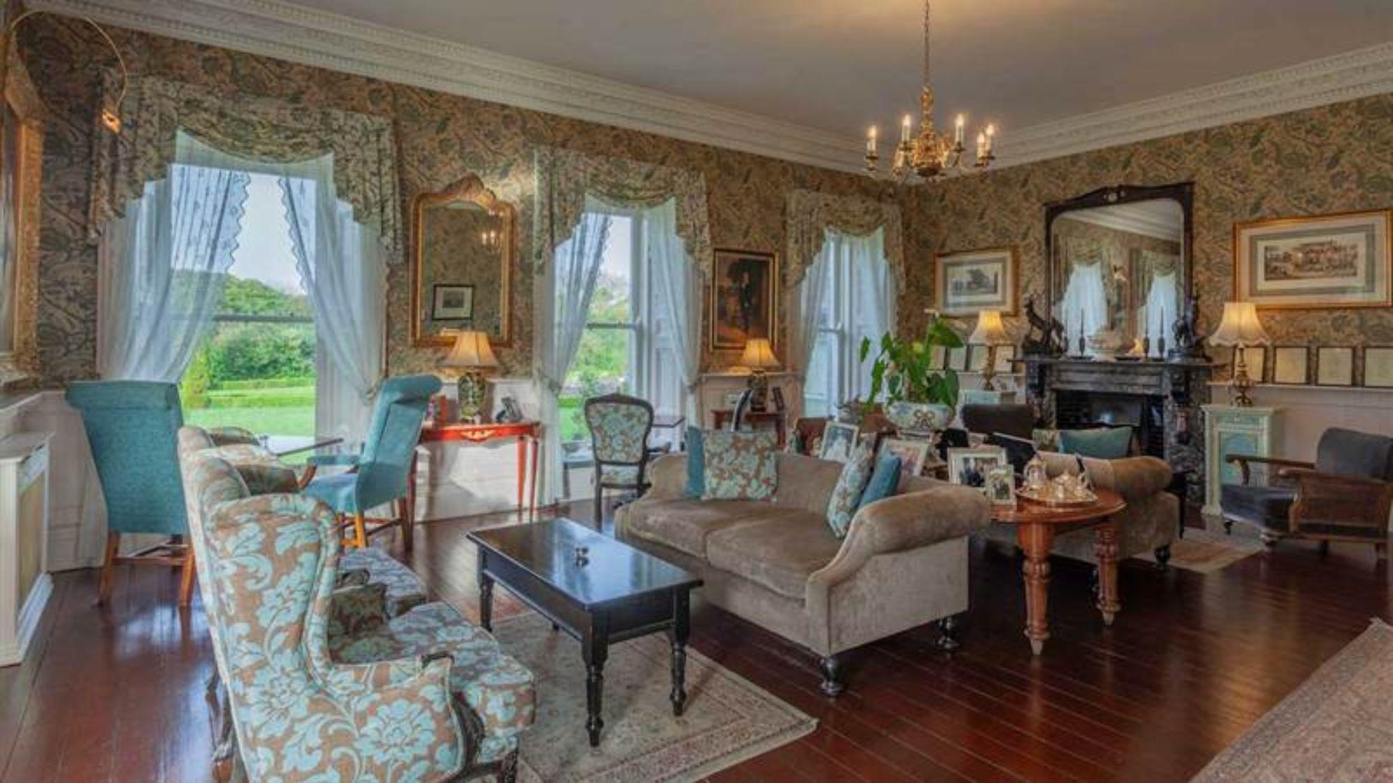 Ballyseede Castle Тралий Екстериор снимка